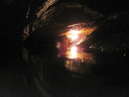 semisifone a Kamanga Cave